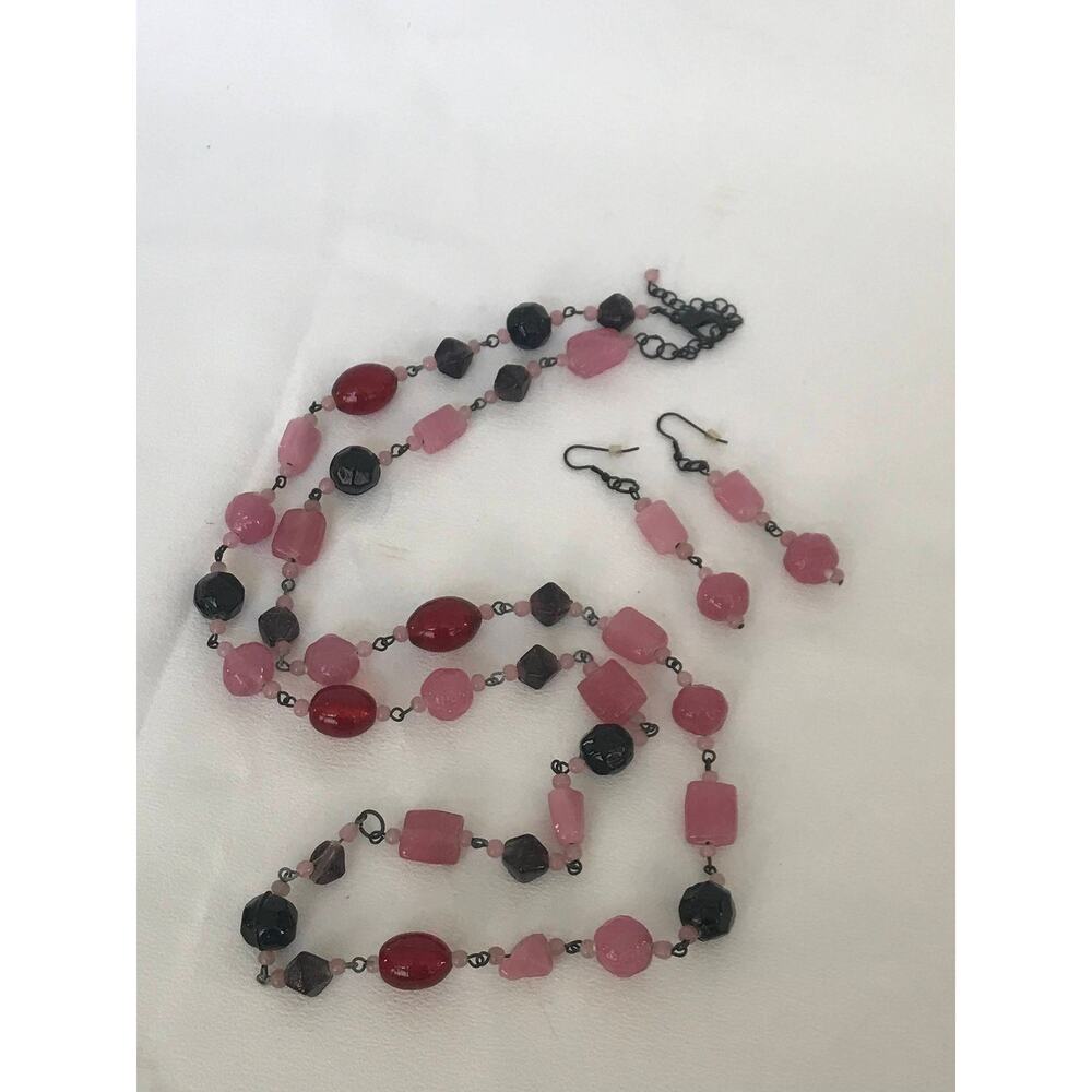 Vintage Glass Beaded‎ Necklace Earrings Pink Black Red Pierced Earrings
